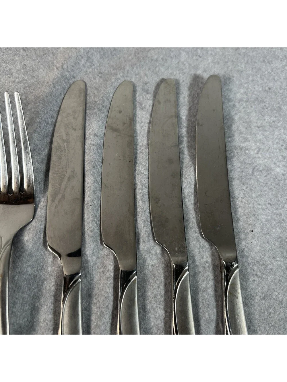 Four Piece Knife And Fork Stainless Steel Swirl Design